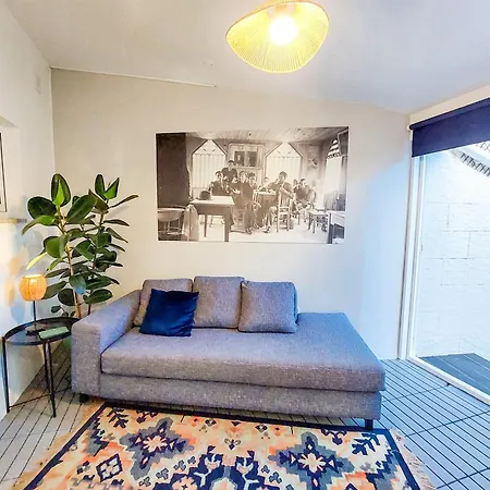 Bluetile Sol Apartment Porto